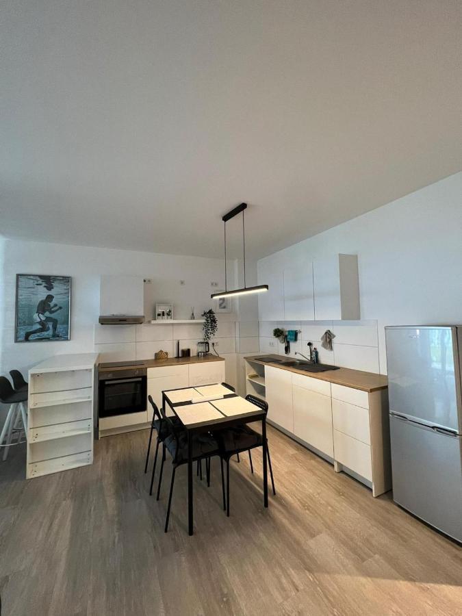 Luxurioeses Fuer 4 Personen, Neubau, Parkplatz Free Bochum